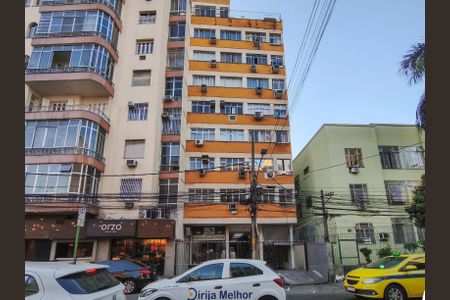 Apartamento à venda com 45m², 1 quarto e sem vaga Apartamento à venda com 45m², 1 quarto e sem vagaFachada do Prédio