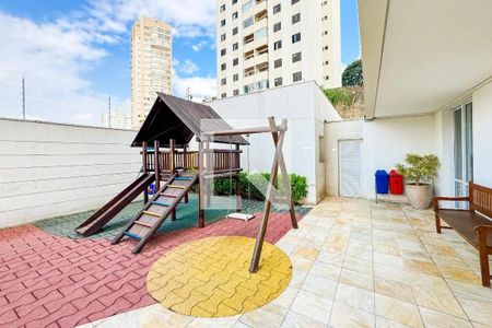 Apartamento à venda com 156m², 3 quartos e 3 vagas Apartamento à venda com 156m², 3 quartos e 3 vagasPlayground