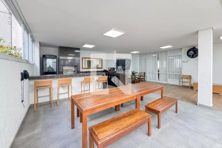 Apartamento à venda com 156m², 3 quartos e 3 vagas Apartamento à venda com 156m², 3 quartos e 3 vagasChurrasqueira