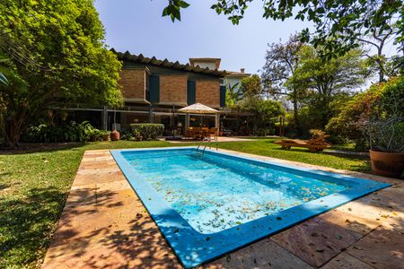 Casa à venda com 390m², 4 quartos e 3 vagasÁrea comum