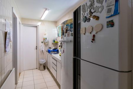 Casa à venda com 390m², 4 quartos e 3 vagasCozinha