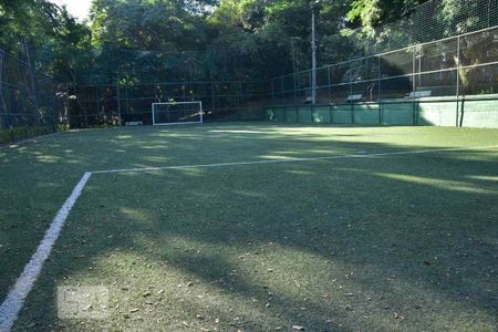 Apartamento à venda com 85m², 3 quartos e 1 vaga Apartamento à venda com 85m², 3 quartos e 1 vagaÁrea comum - Campo de Futebol