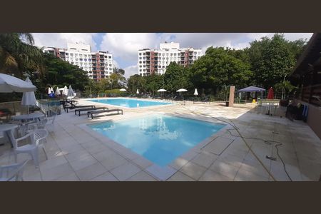 Apartamento à venda com 85m², 3 quartos e 1 vaga Apartamento à venda com 85m², 3 quartos e 1 vagaÁrea comum - Piscina