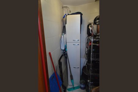 Apartamento à venda com 85m², 3 quartos e 1 vaga Apartamento à venda com 85m², 3 quartos e 1 vagaBanheiro de Serviço