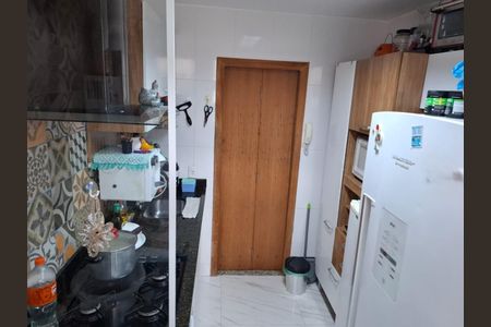 Apartamento à venda com 60m², 2 quartos e 1 vaga Apartamento à venda com 60m², 2 quartos e 1 vagaCozinha