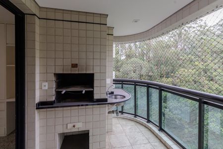 Apartamento para alugar com 500m², 5 quartos e 4 vagas Apartamento para alugar com 500m², 5 quartos e 4 vagasSacada Sala de Jantar