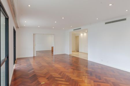 Apartamento para alugar com 500m², 5 quartos e 4 vagas Apartamento para alugar com 500m², 5 quartos e 4 vagasSala de Estar