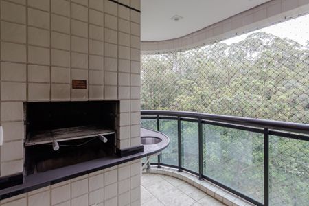 Apartamento para alugar com 500m², 5 quartos e 4 vagas Apartamento para alugar com 500m², 5 quartos e 4 vagasSacada Sala de Jantar