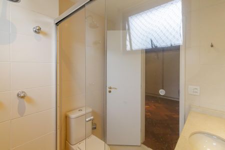 Apartamento para alugar com 500m², 5 quartos e 4 vagas Apartamento para alugar com 500m², 5 quartos e 4 vagasBanheiro da Suíte 5