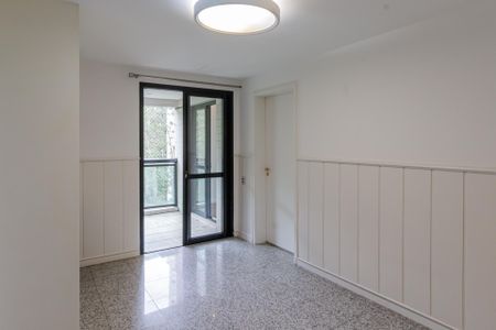 Apartamento para alugar com 500m², 5 quartos e 4 vagas Apartamento para alugar com 500m², 5 quartos e 4 vagasSala de Jantar