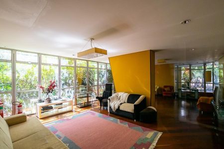 Apartamento à venda com 60m², 1 quarto e 1 vaga Apartamento à venda com 60m², 1 quarto e 1 vagaÁrea comum - Salão de festas