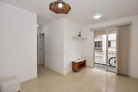 Sala de apartamento para alugar com 2 quartos, 50m² em Jardim Ampliacao, São Paulo