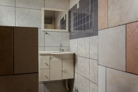 Casa à venda com 240m², 3 quartos e 5 vagasBanheiro do Salão