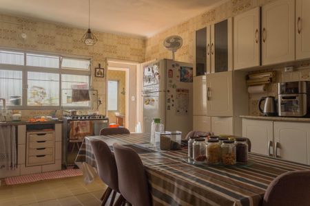 Casa à venda com 240m², 3 quartos e 5 vagasCozinha