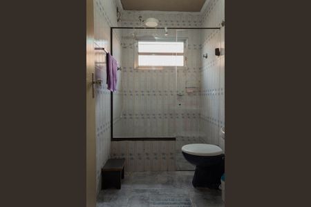 Casa à venda com 240m², 3 quartos e 5 vagasLavabo