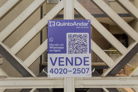 Casa à venda com 240m², 3 quartos e 5 vagasPlaca