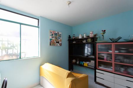 Sala de apartamento à venda com 3 quartos, 80m² em Santa Monica, Belo Horizonte