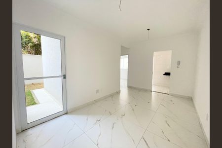 Sala de apartamento à venda com 2 quartos, 97m² em Santa Monica, Belo Horizonte