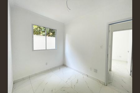 Apartamento à venda com 97m², 2 quartos e 2 vagasQuarto 2