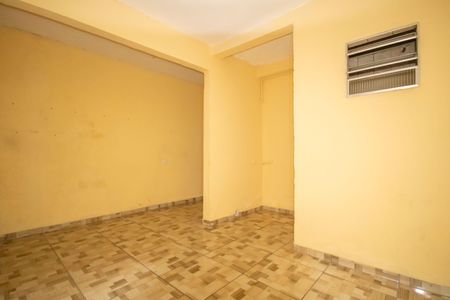 Sala de casa para alugar com 1 quarto, 70m² em Metalúrgicos, Osasco