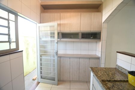 Casa à venda com 220m², 3 quartos e 4 vagasCozinha