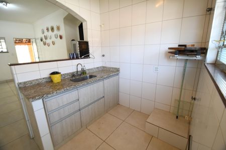 Casa à venda com 220m², 3 quartos e 4 vagasCozinha