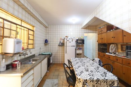 Casa à venda com 125m², 4 quartos e 1 vaga Casa à venda com 125m², 4 quartos e 1 vagaCozinha