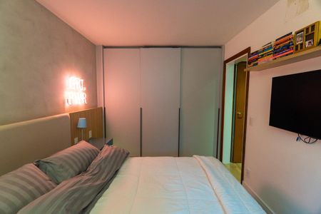 Casa de condomínio para alugar com 356m², 4 quartos e 5 vagas Casa de condomínio para alugar com 356m², 4 quartos e 5 vagasQuarto 1