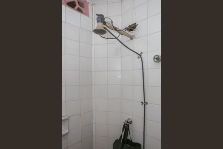 Apartamento à venda com 70m², 2 quartos e sem vaga Apartamento à venda com 70m², 2 quartos e sem vagaBanheiro Social