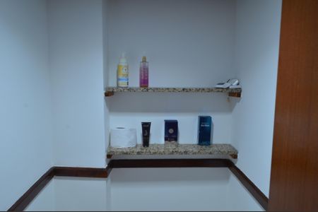 Casa de condomínio à venda com 70m², 2 quartos e 1 vaga Casa de condomínio à venda com 70m², 2 quartos e 1 vagaLavabo