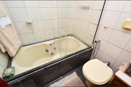 Apartamento à venda com 48m², 1 quarto e 1 vagaBanheiro Suíte