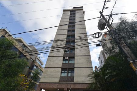 Apartamento à venda com 48m², 1 quarto e 1 vagaFachada