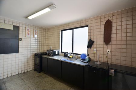 Apartamento à venda com 48m², 1 quarto e 1 vagaÁrea comum - Cozinha