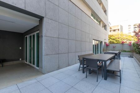 Apartamento à venda com 200m², 4 quartos e 3 vagasÁrea externa