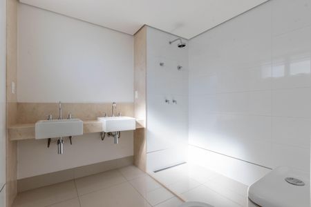 Apartamento à venda com 162m², 4 quartos e 3 vagasBanheiro Social