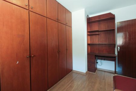 Casa para alugar com 255m², 3 quartos e 2 vagas Casa para alugar com 255m², 3 quartos e 2 vagasQuarto 2