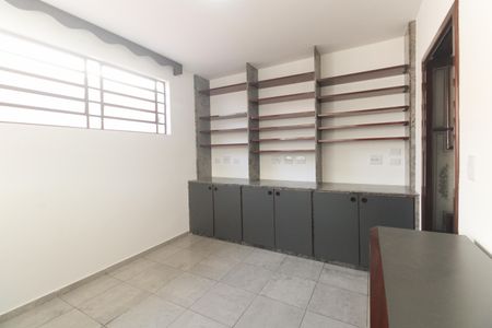 Casa para alugar com 255m², 3 quartos e 2 vagas Casa para alugar com 255m², 3 quartos e 2 vagasEscritório