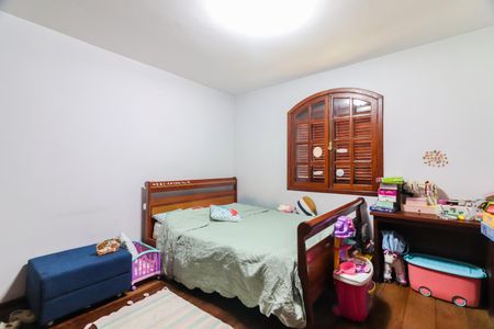 Casa à venda com 460m², 6 quartos e 4 vagas Casa à venda com 460m², 6 quartos e 4 vagasQuarto 3