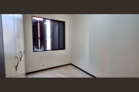Quarto 2 de apartamento para alugar com 3 quartos, 94m² em Itacorubi, Florianópolis