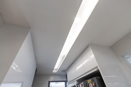 Apartamento à venda com 173m², 4 quartos e 3 vagasCozinha