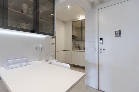 Apartamento à venda com 173m², 4 quartos e 3 vagasCozinha
