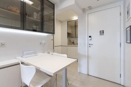 Apartamento à venda com 173m², 4 quartos e 3 vagasCozinha