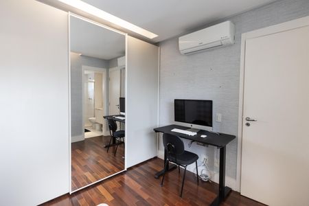 Apartamento à venda com 173m², 4 quartos e 3 vagasSuíte 3