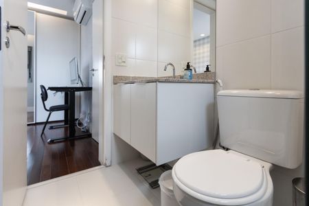 Apartamento à venda com 173m², 4 quartos e 3 vagasBanheiro da Suíte 3