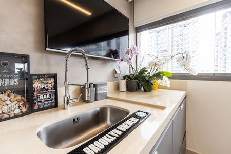 Apartamento à venda com 173m², 4 quartos e 3 vagasVaranda