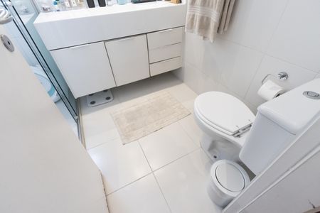 Apartamento à venda com 173m², 4 quartos e 3 vagasBanheiro da Suíte 1