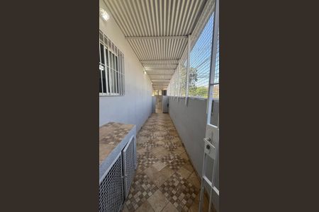 Casa à venda com 100m², 3 quartos e 3 vagas Casa à venda com 100m², 3 quartos e 3 vagasÁrea Externa