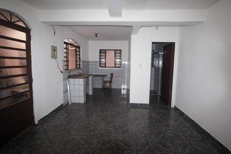 Sala/Cozinha de casa para alugar com 1 quarto, 55m² em Parque Pinheiros, Taboão da Serra