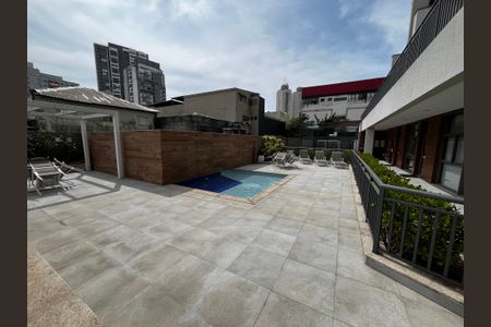 Apartamento à venda com 93m², 3 quartos e 1 vaga Apartamento à venda com 93m², 3 quartos e 1 vagaÁrea comum - Piscina