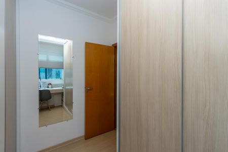 Apartamento à venda com 68m², 2 quartos e 1 vagaQuarto 